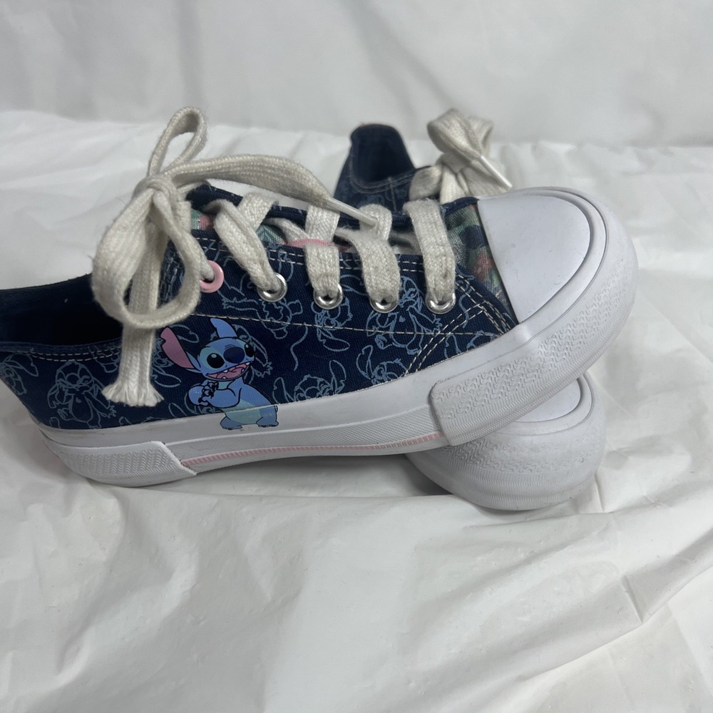 Disney Stitch Shoes Youth Sz 1 Platform Low Top‎ Sneakers Blue Canvas Lace Up
